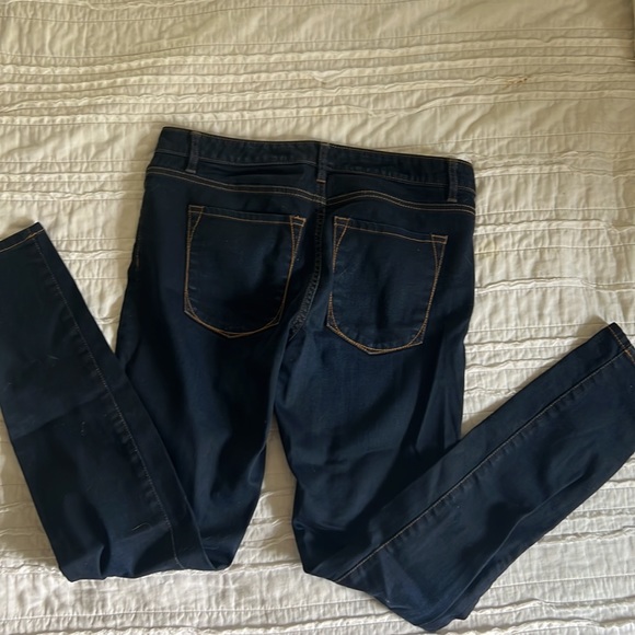 LL Bean Signature skinny jeans - Picture 5 of 5